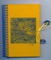 Caderno amarelo novo
