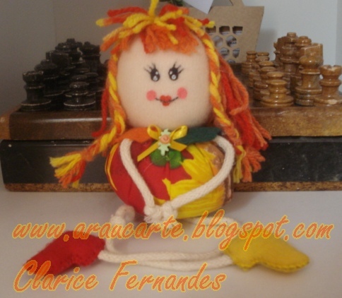 Chaveiro emília 1 display