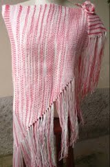 Chale triangulo rosa display