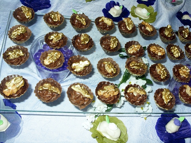 19170037 display