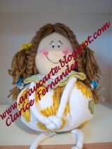 Boneca amarela 2 display