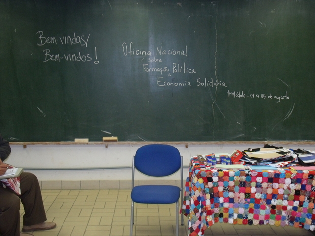 Cfes naciona oficina formação politica modulo 1 dia 1  34  display