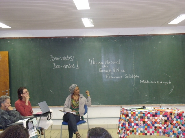 Cfes naciona oficina formação politica modulo 1 dia 1  73  display