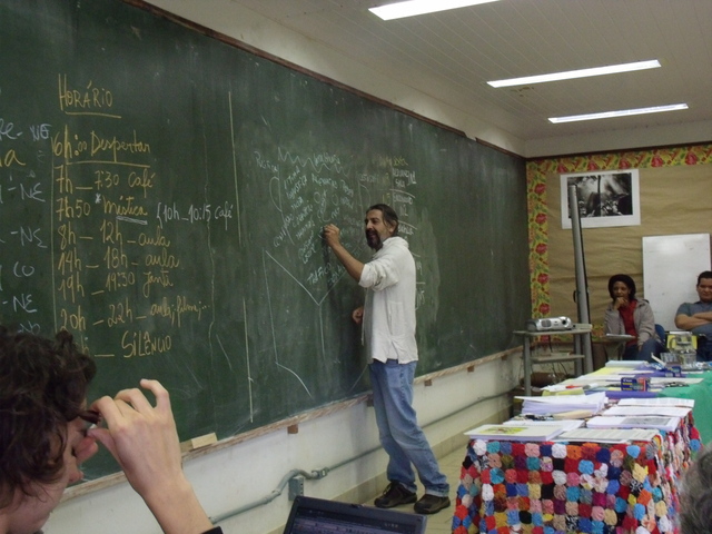 Cfes nacional oficima de formação politica dia 2  40  display
