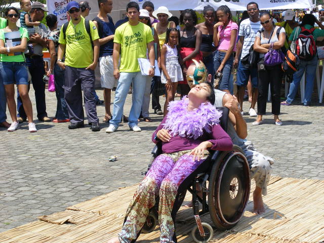 Dança inclusiva  10  display