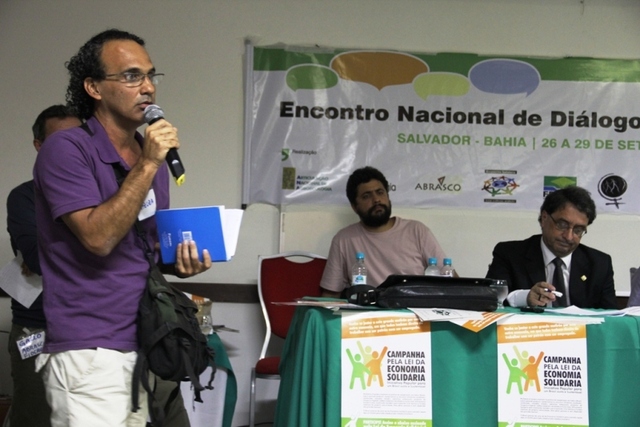 Dialogos aicoculturas 50 display