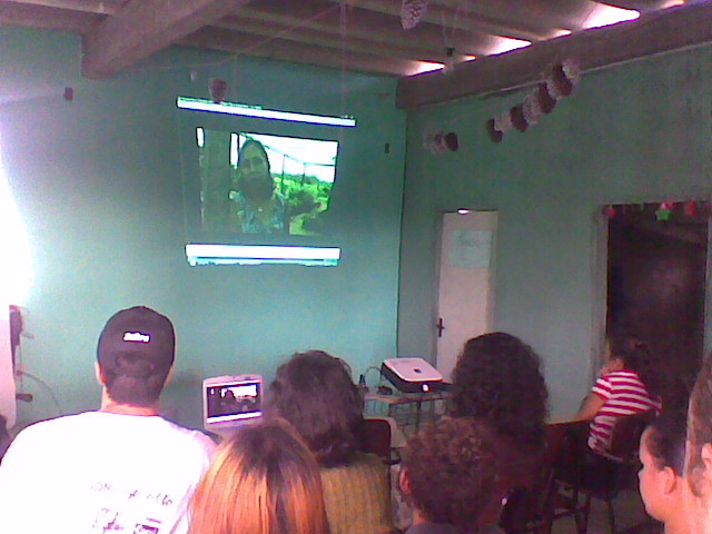 Vídeo outra economia acontece pac castelinho display