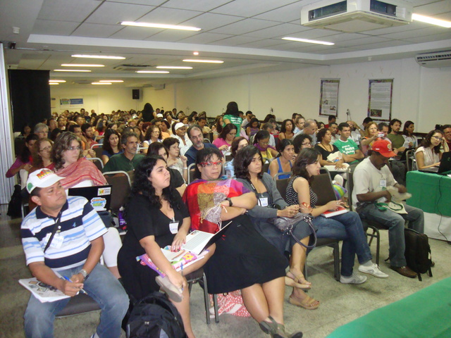Encontro de diálogos e convergências 051 display