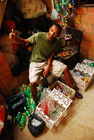 Arte reciclagem   009 contagem do produto display