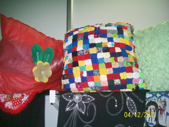 100 2837 display