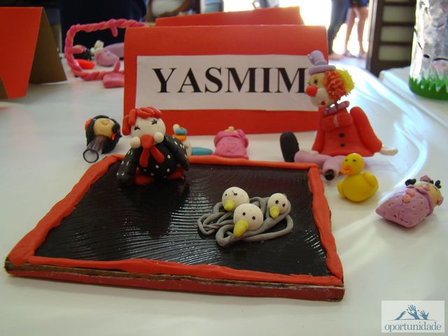 03.09.2011.arte em biscuit.  48  display