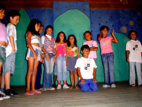 18.05.07.arco Íris.teatro  16  display