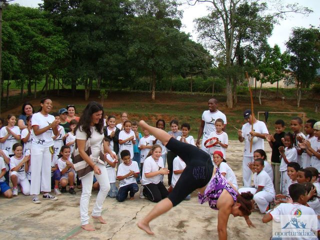 26.11.2010.1a. edição  20  display