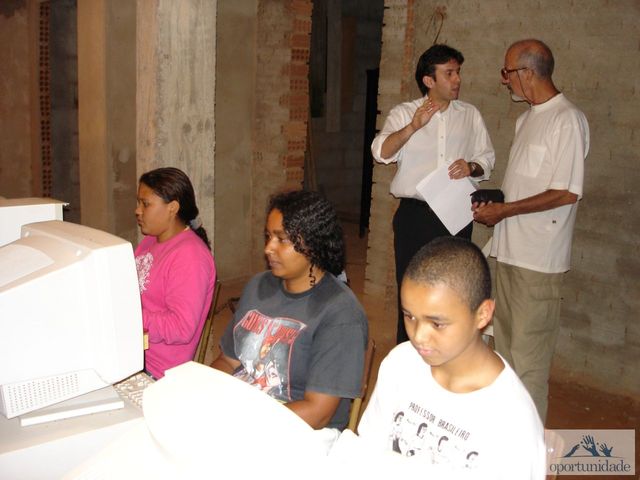 2006.11.28.inclusão digital  2  display