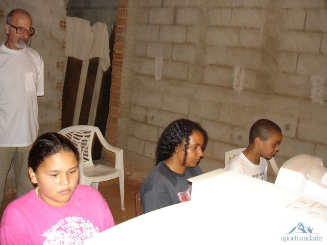 2006.11.28.inclusão digital  5  display