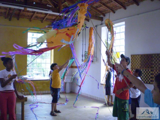 2009.12.04.jogos e brincadeiras  9  display