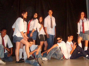 2008.05.06.escola de teatro.  10  display