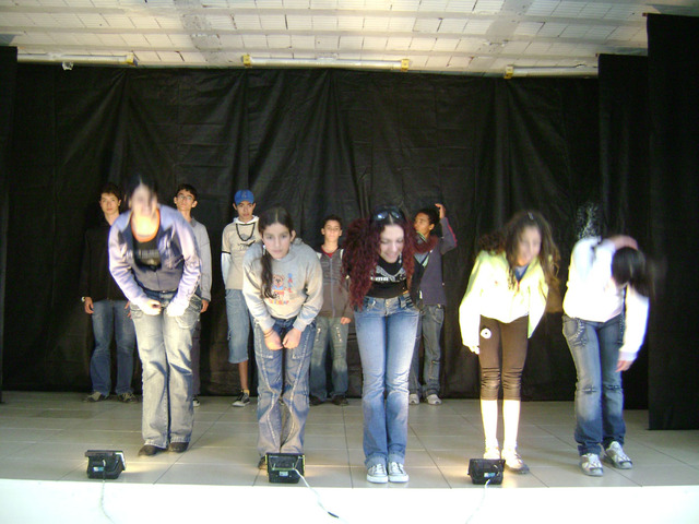 2008.05.06.escola de teatro.  18  display