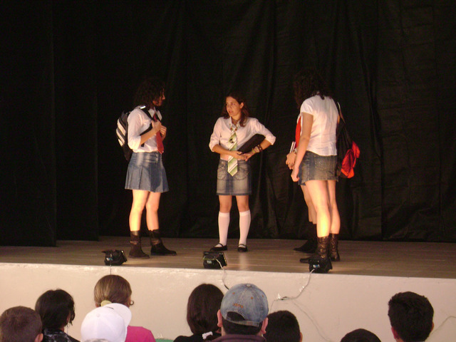2008.05.06.escola de teatro.  26  display