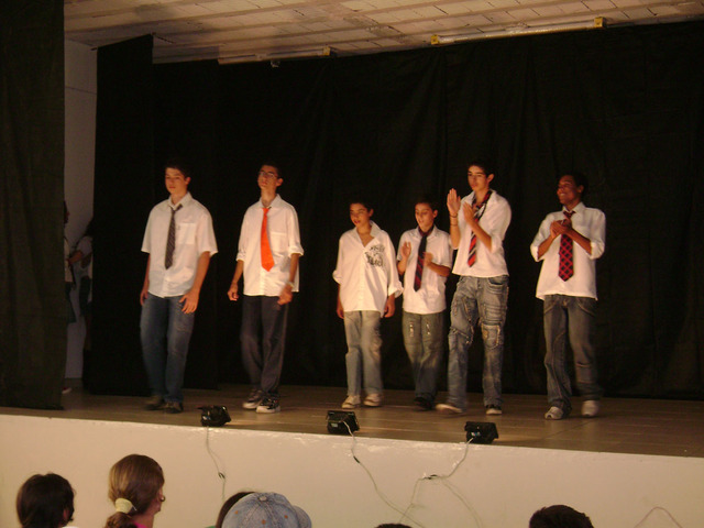 2008.05.06.escola de teatro.  30  display