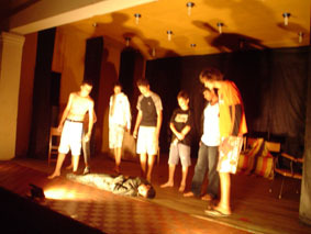 22.11.07.escola de teatro  14  display