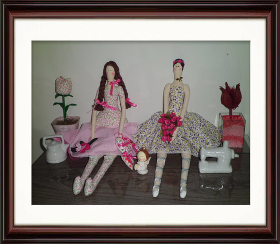 Cimg3126 framed display
