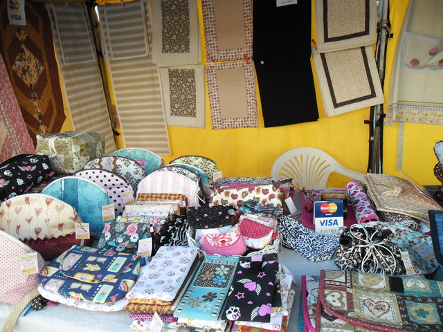 019.099420 4  4  display