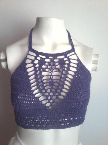 Top cropped lilás display