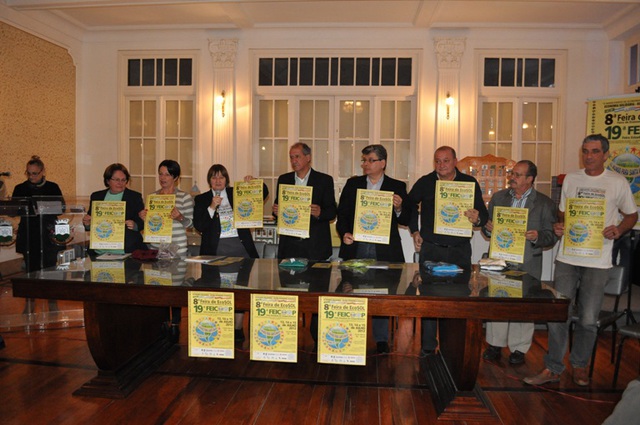 Lançamento feira de economia solidaria1 display